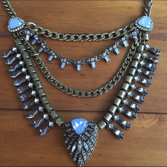 baublebar Jewelry - ⭐️ BUABLEBAR BIB NECKLACE EUC ⭐️